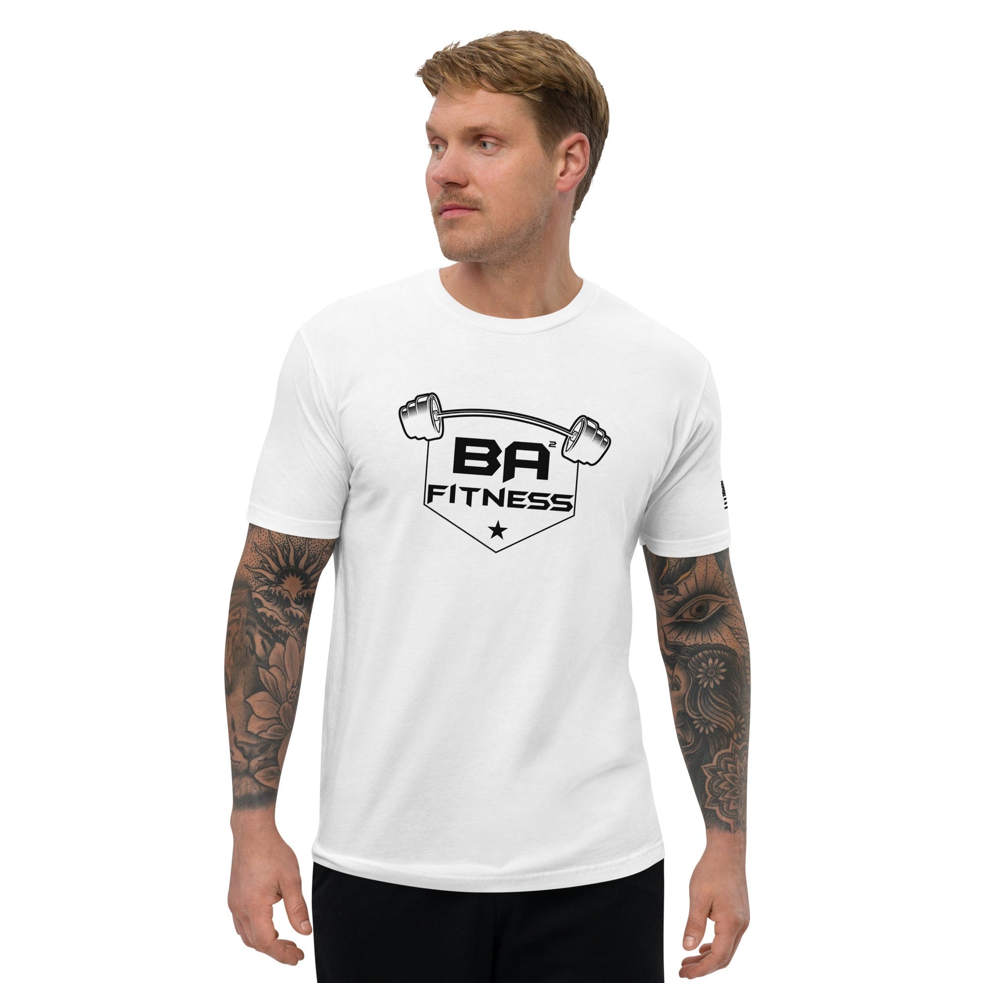 Fitted t-shirt white front - basquaredfitness